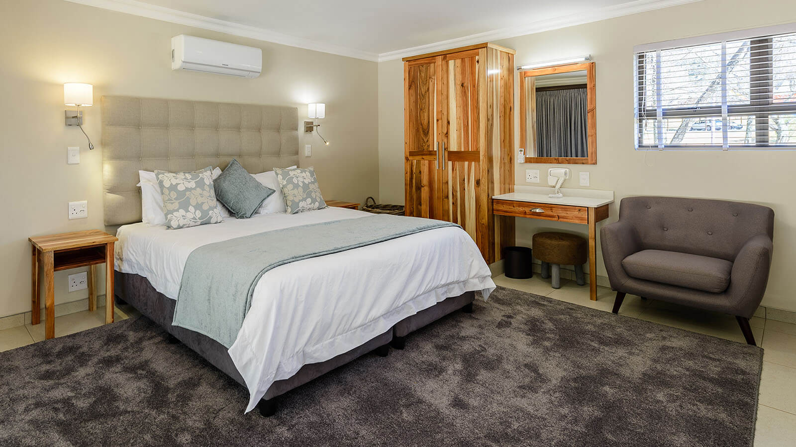 Family Suite with Patio
