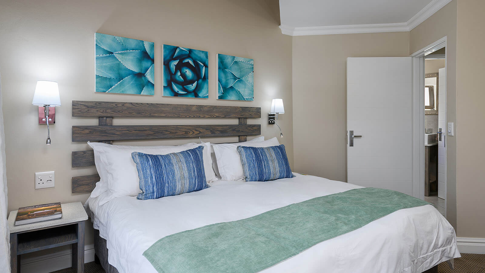 Four Bedroom Villa with Splash Pool